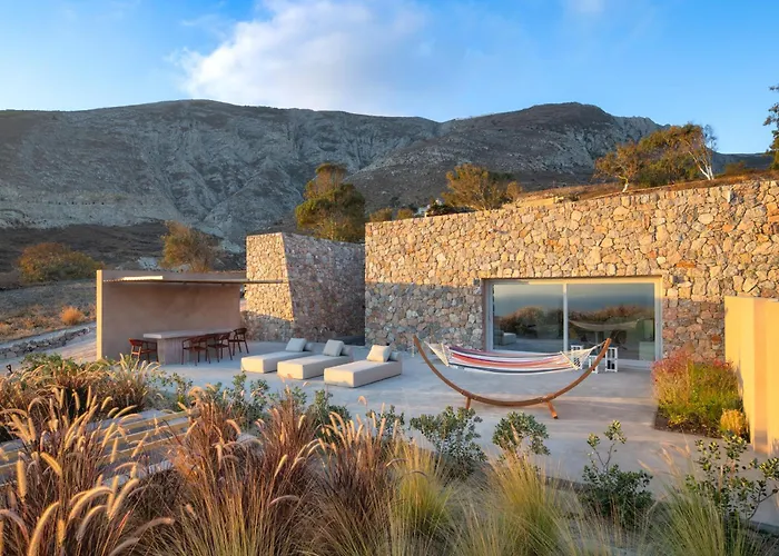 Felicity Cave Suites